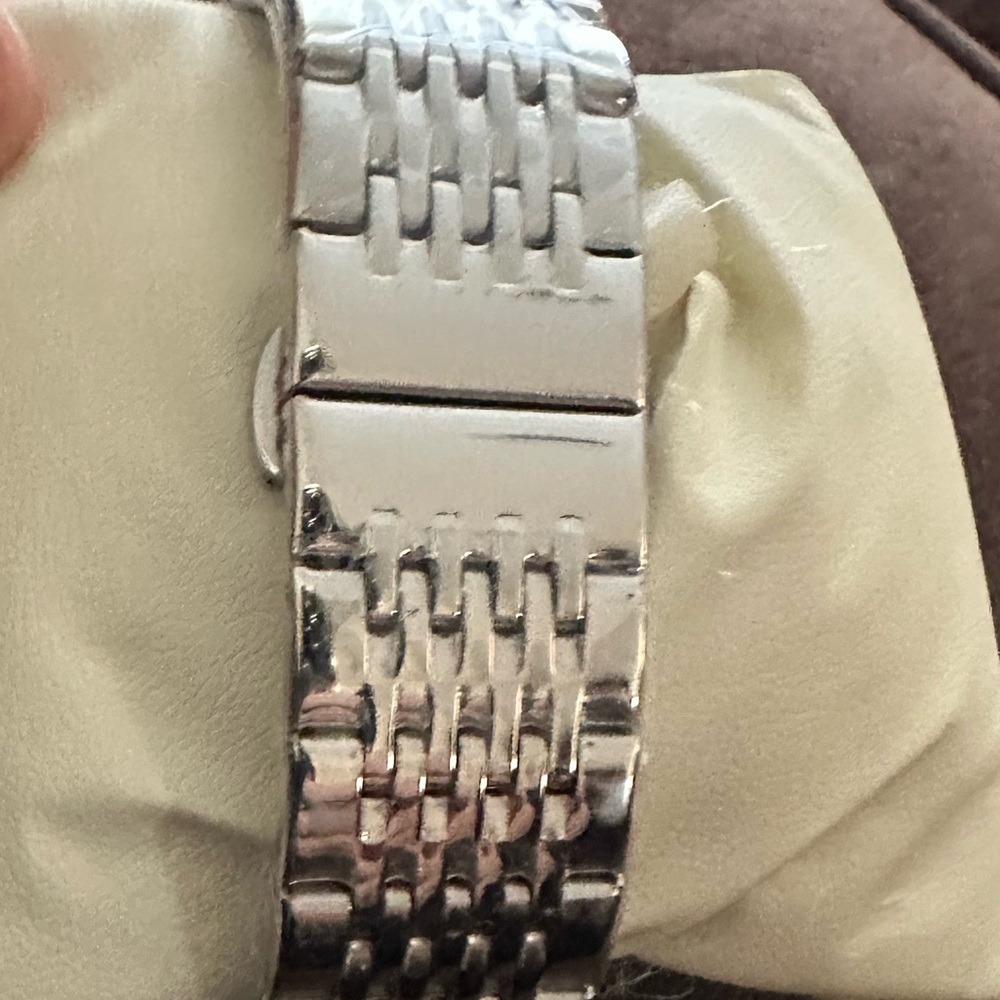 Silver Men's Watch - Picture 3 of 4